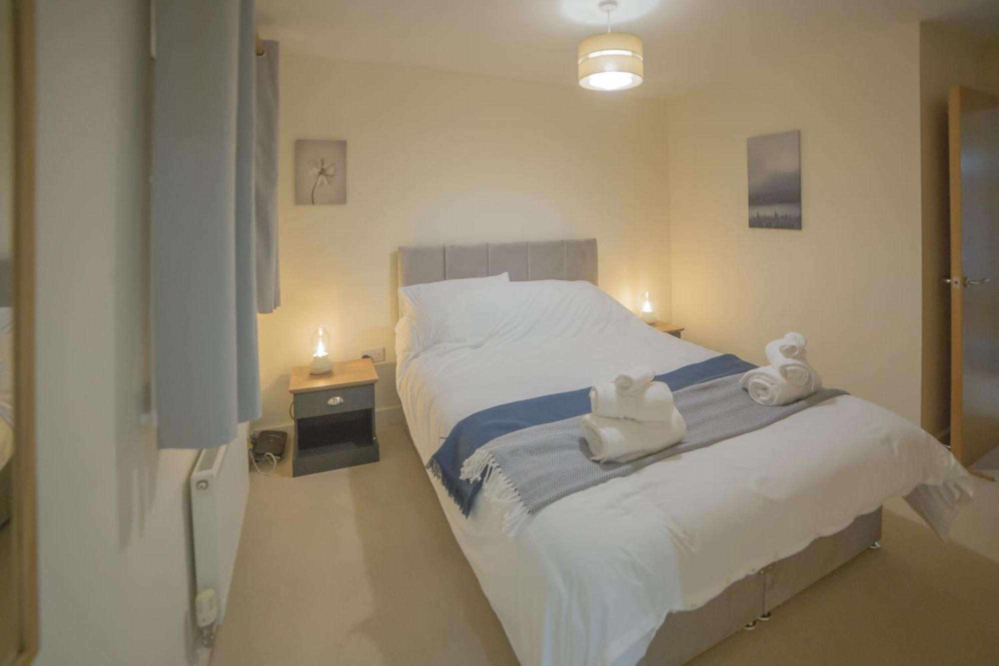 Sleeps9 Parking&Garage 17 Mins To Gatwick, 30 To London Villa Merstham Buitenkant foto