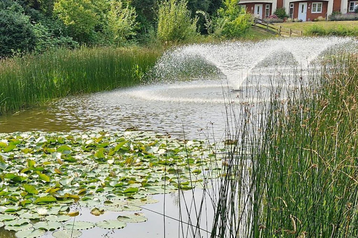 Sleeps9 Parking&Garage 17 Mins To Gatwick, 30 To London Villa Merstham Buitenkant foto